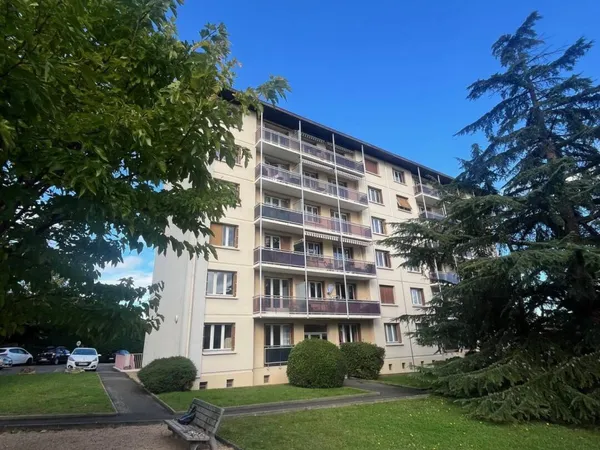 Appartement 4 pièces 69 m² 