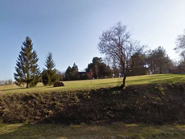 Terrain 3 840 m² Chatellerault 