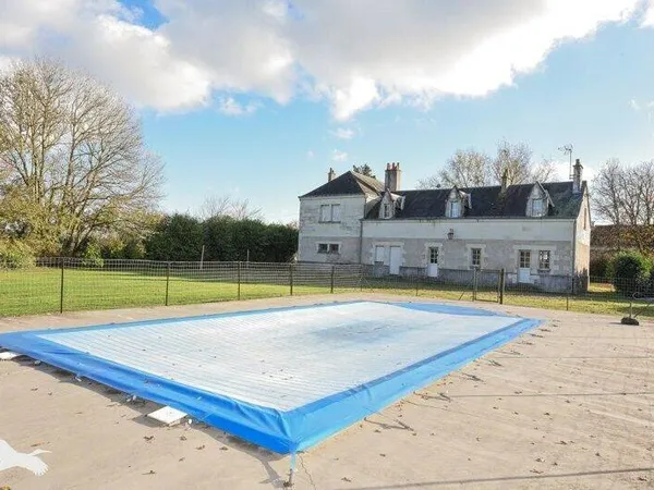 Maison 13 pièces 400 m² 