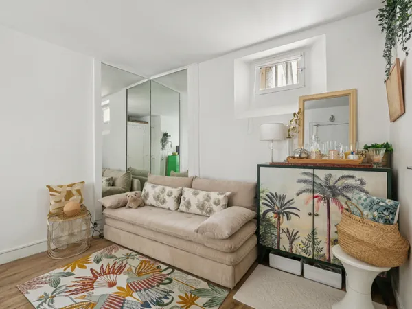 Paris IV - Studio de 14 m² au coeur du Marais - Idéal premier ach 