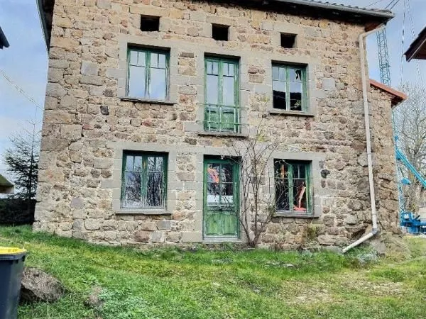 Ferme 7 pièces 240 m² 