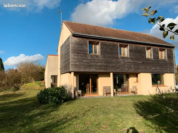 Maison bioclimatique et écologique - 152m² - proche de Châteaudun 