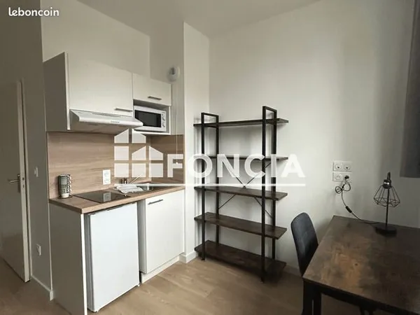 Appartement 1 pièce 18 m² 