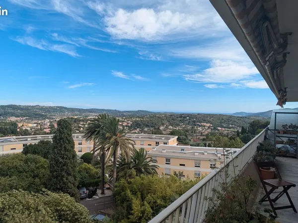 3 pieces - balcon avec belle vue degagee - mas saint claude 
