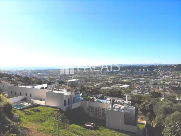 Terrain constructible 636 m² 