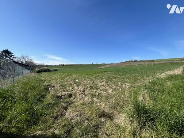 Terrain 661 m² 