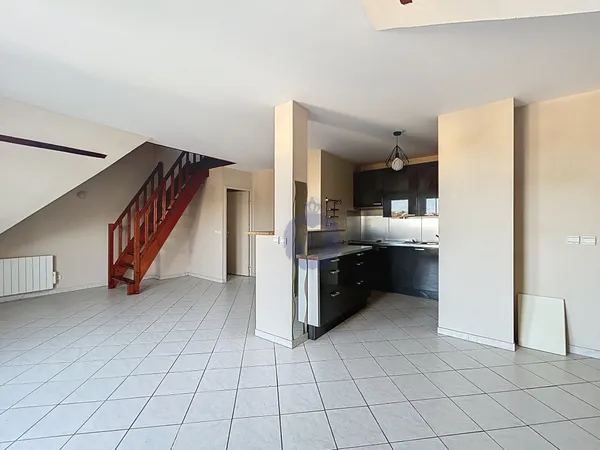 Appartement 2 pièces 77 m² 
