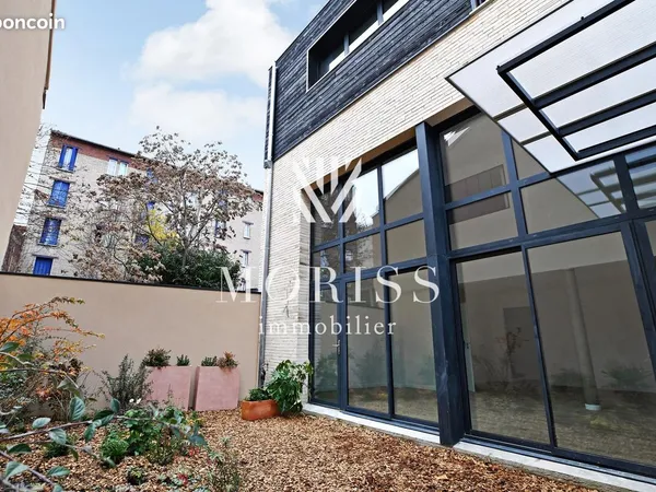 Maison 5 pièces 210 m² 