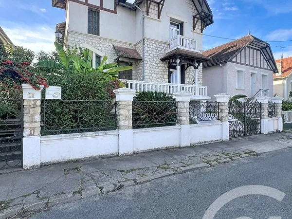 Maison 4 pièces 153 m² 