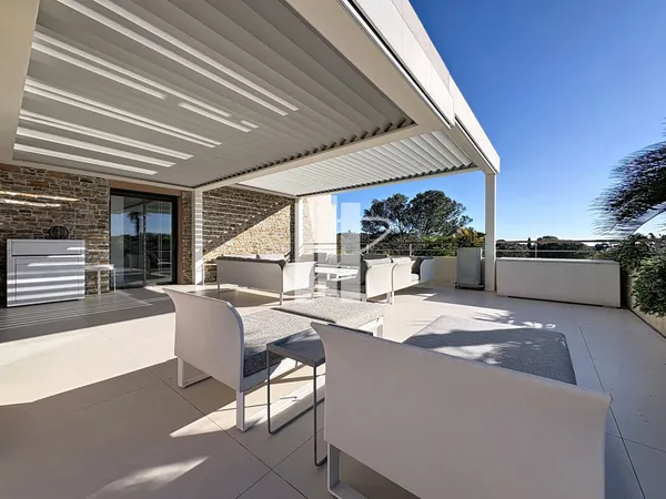 Villa sur le toit- Coeur de Boulouris- Vue panoramique - 