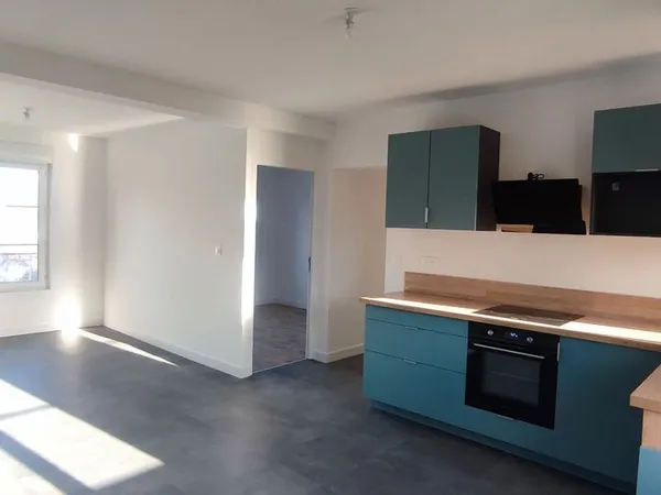 Appartement 4 pièces 64 m² 