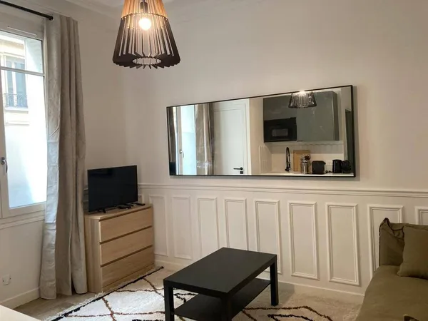 Studio 1 pièce 16 m² 
