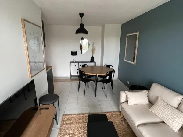 Chambre meublée dans T4 tout compris 