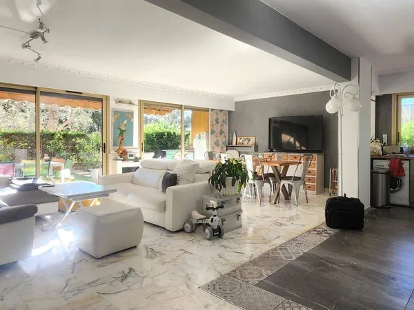 Appartement 3 pièces 90 m² 