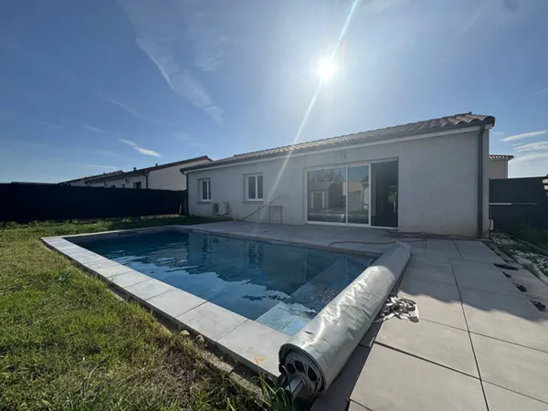 Maison de plain-pied 4 pièces 88 m² 