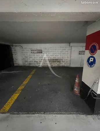 Box de stockage 14 m² 