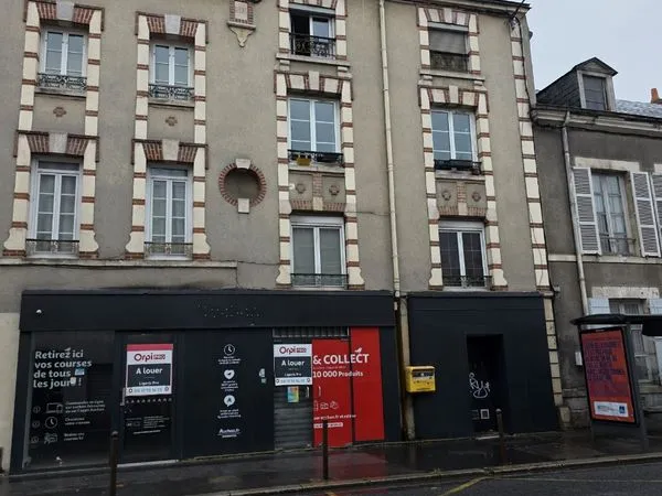 2 pièces - 38 m2 Orléans, Faubourg Bannier Blanc 