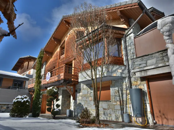 A vendre - chalet de standing - Bozel centre 