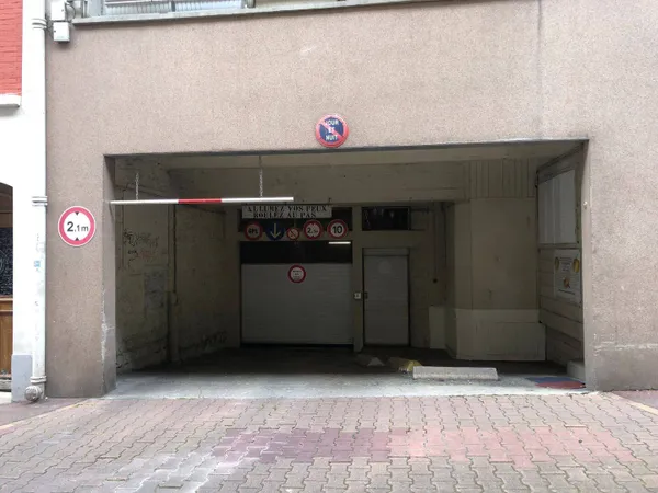 Parking 19 m² 