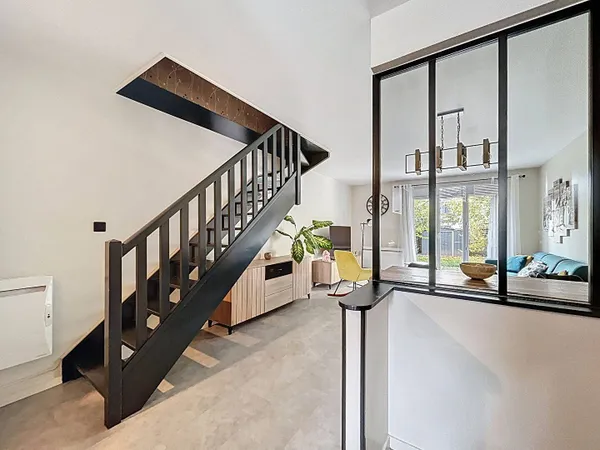Maison 5 pièces 93 m² 