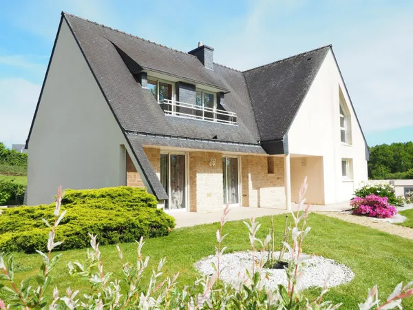 Maison 10 pièces 198 m² 