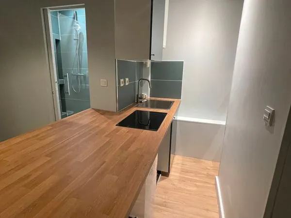 Studio refait à neuf 