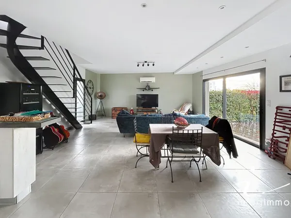 Villa 4 pièces 98 m² 