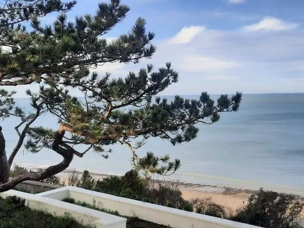 Maison 7 pièces 250 m² 
