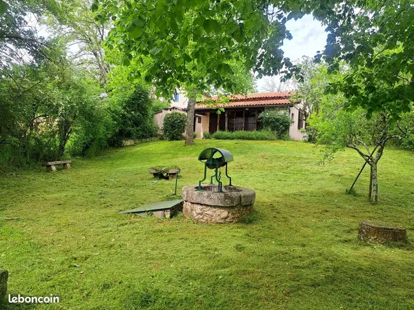 Terrain 30 m² Dénat 