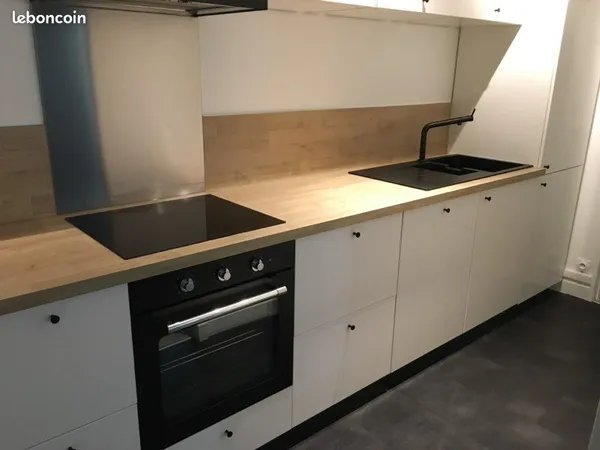 Appartement 2 pièces 43m² plein centre-ville refait à neuf 2019 meublé et équipé 