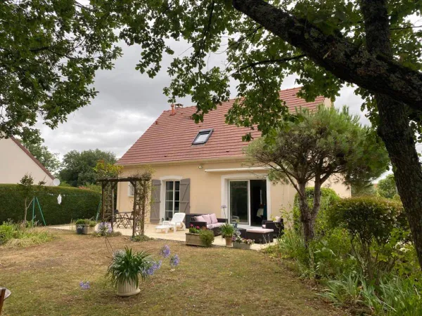 Vends maison familiale avec jardin arboré - 125m² 