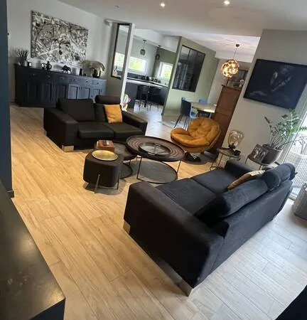 Maison 6 pièces 190 m² 