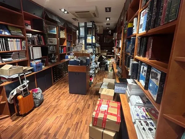Boutique 45 m² PARIS 