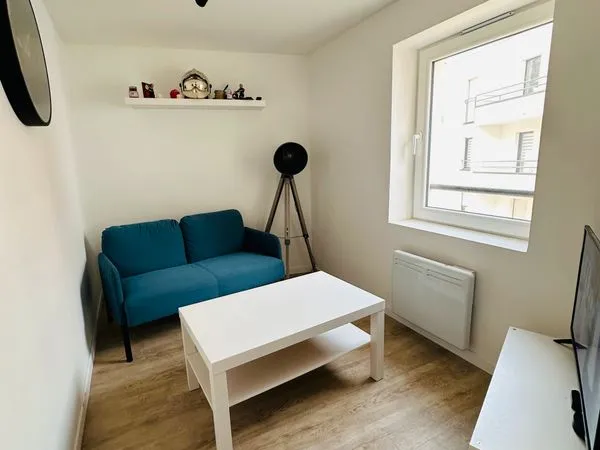 Apparetement meublé T2 bis T3 Nancy secteur hôpital central MJC pichon Nancy 
