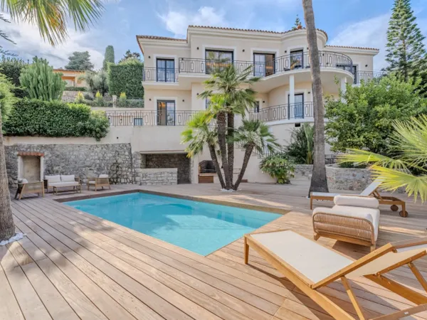 Villa complètement rénovée 4 chambres 