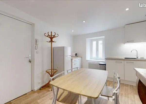 Studio 2 pièces 34 m² 