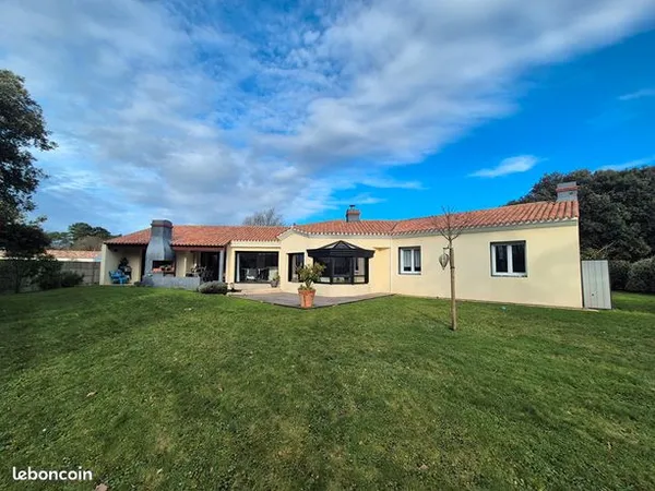 Maison 5 pièces 190 m² 
