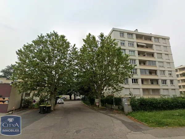Parking - Garage Location Caluire-et-Cuire   111€