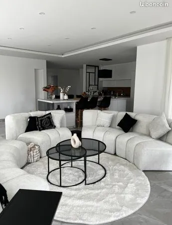 Villa 6 pièces 145 m² 
