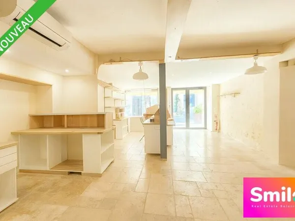Local commercial 180 m² 