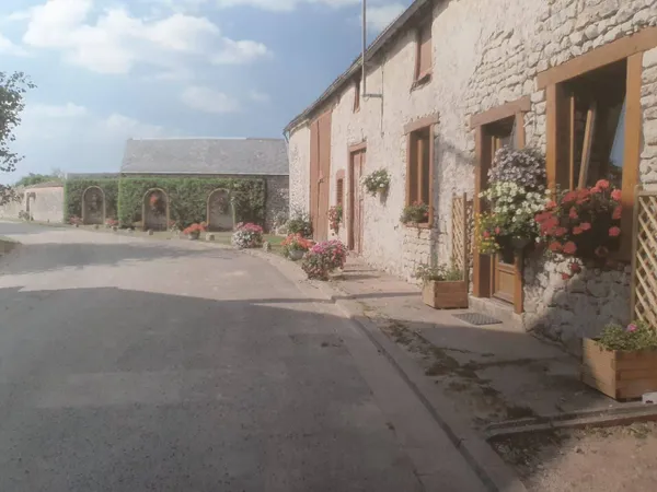 Maison 2 pièces 106 m² 