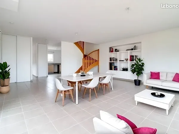 Maison 6 pièces 116 m² 