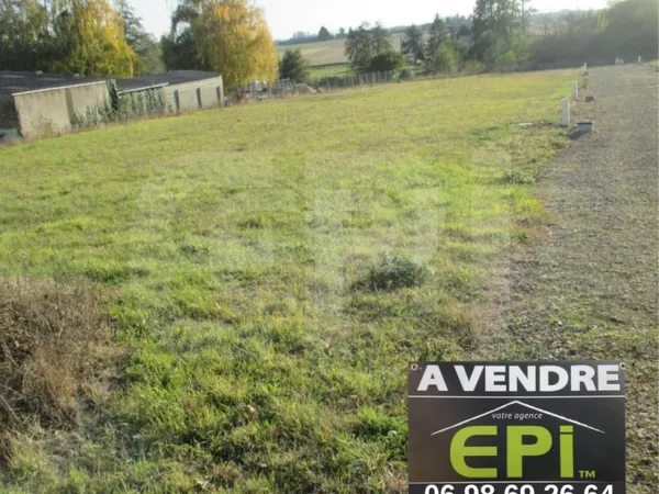 Lot de 8 parcelles constructibles viabilisés avec chemin centra