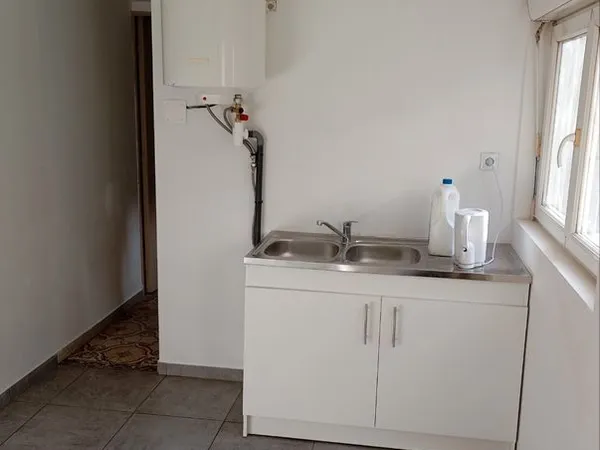 Studio refait à neuf 
