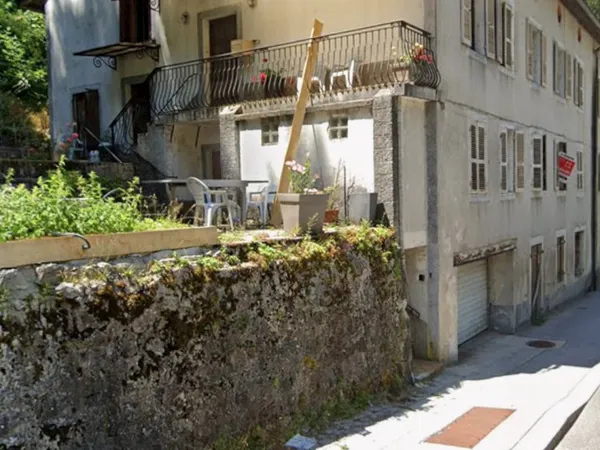 Bâtiment 334 m² 