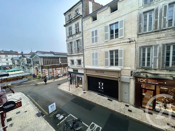 Appartement 1 pièce 27 m² 