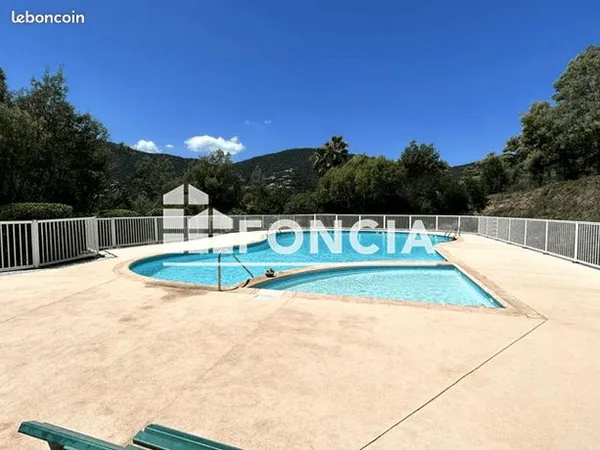 Appartement 3 pièces 49 m² 