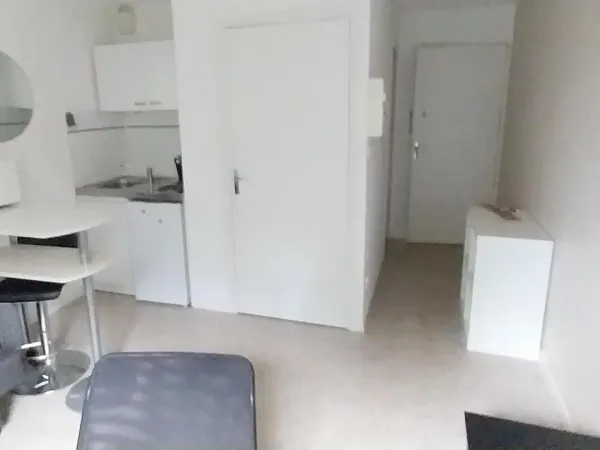 Appartement 1 pièce 18 m² 