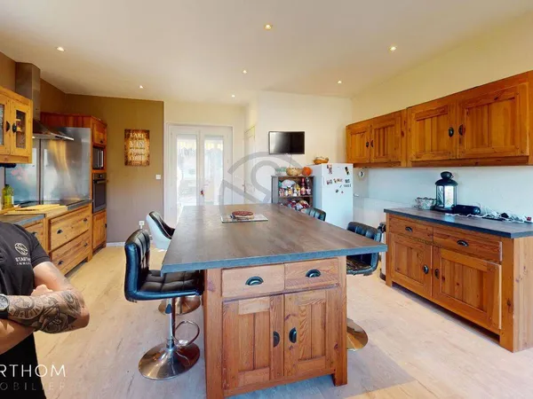 Maison de plain-pied 5 pièces 110 m² 