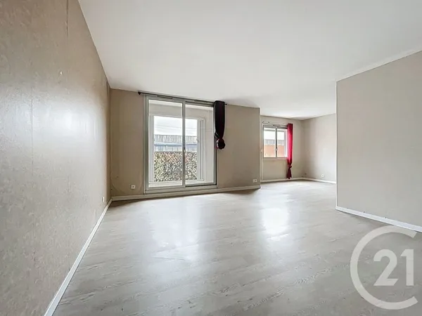 Appartement 4 pièces 74 m² 